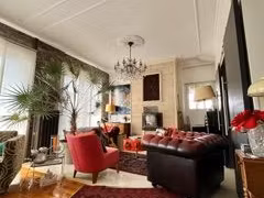Maison ancienne 206m2 plein sud  avec jardin terrasse 4 garages à 5mn du centre-ville