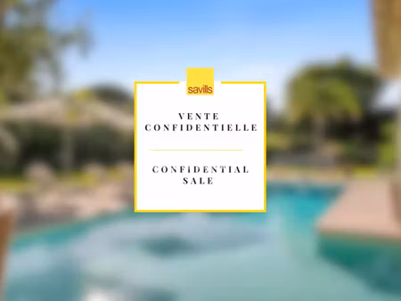 villa de luxe à vendre dans le quartier zone est diffuse