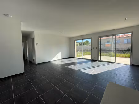 maison plain pied a plauzat
