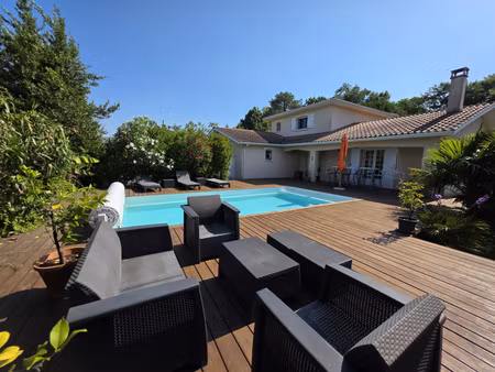 maison 6 pièces - 163 m²