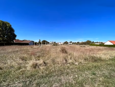 terrain de 2 986 m² à thesee