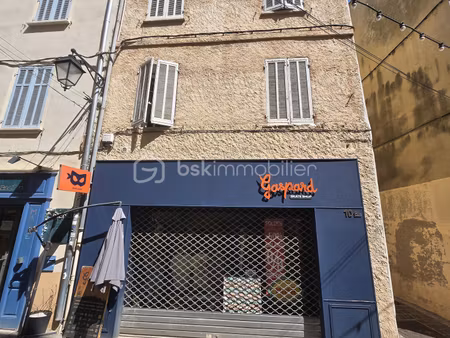 immeuble de 180 m² à hyeres