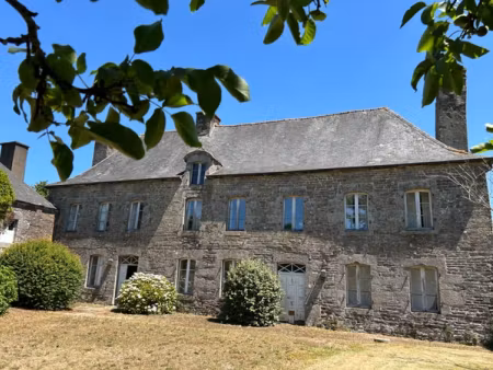 propriété à vendre loudeac 7 pièce(s) 199m2 226 800€
