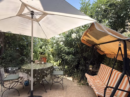 2 pièces avec jardin au calme