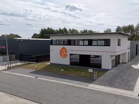 uniek bedrijfsgebouw te huur