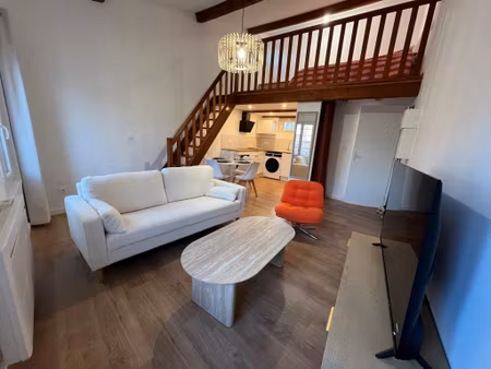 location - t1 bis - toulon