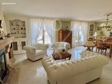 propriété en viager 6 pièces 157 m²