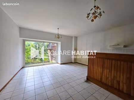 immeuble 8 pièces 200 m²