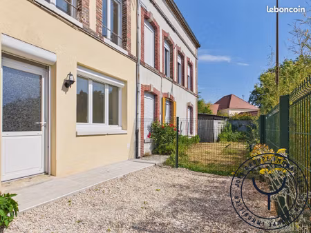 maison 3 pièces 61 m²