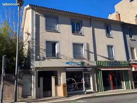 appartement dernier étage avec climatisation