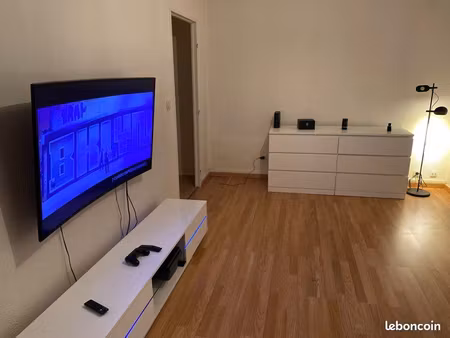 location t3 montpellier