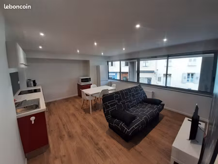 appartement 2 pièces 45 m² - chambery palais de justice