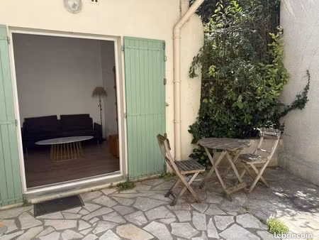t1 meublé 31 m² avec mezzanine – les arceaux – montpellier