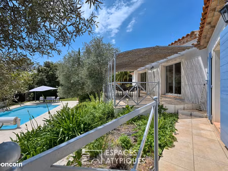 villa 6 pièces 181 m²