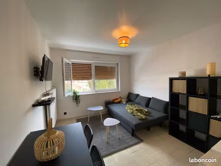 disponible de suite - metz devant-les-ponts studio meublé lumineux 1 pièce 20 m2