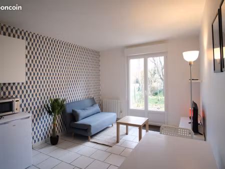 t2 meublé jardin terrasse