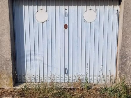 parking/box 15m²