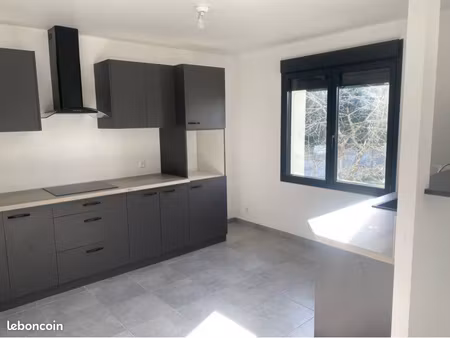 location, maison, saint-maurice sur fessard