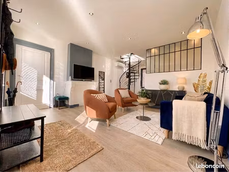 magnifique appartement de 117m2 avec terrasse tropézienne