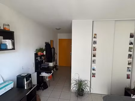 appartement 1 pièce 17 m²