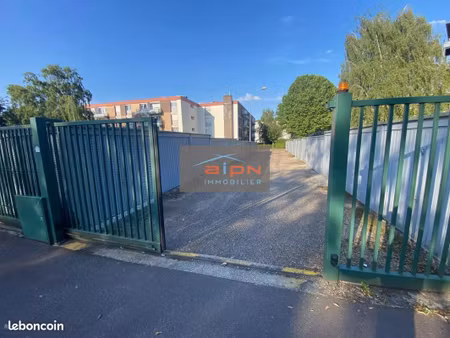 parking/box 13 m² sotteville-lès-rouen