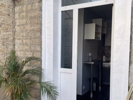appartement type 2 49m2 rdc terrasse + place de parking
