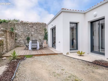 maison récente dans le bourg de st michel - 84m² tout confort-