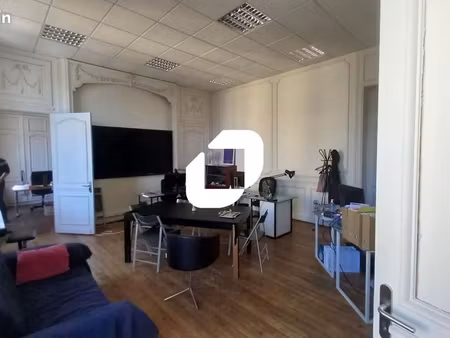 bureaux 149 m²