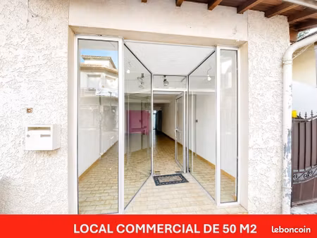 bureau 50 m²