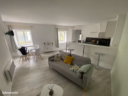 appartement meublé 2 pièces en triplex