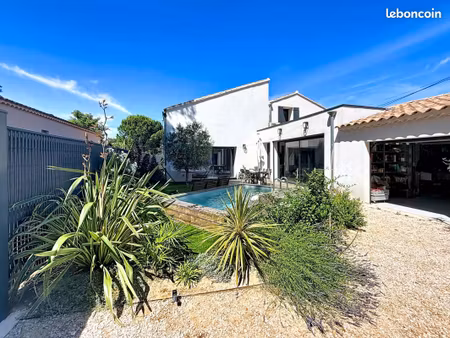 maison contemporaine rénovée – 154 m² – piscine – garage double