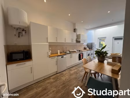 chambre 1 pièce 16 m²
