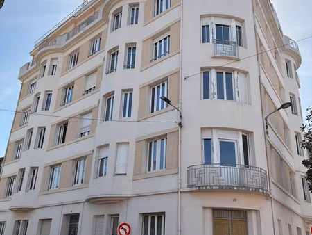 t3/4 standing terrasse balcon