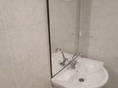 logement deux pieces-500 euros mensuels