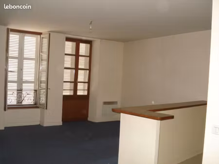appartement f3, 1er étage