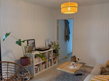 sous-location t2 (décembre-avril)