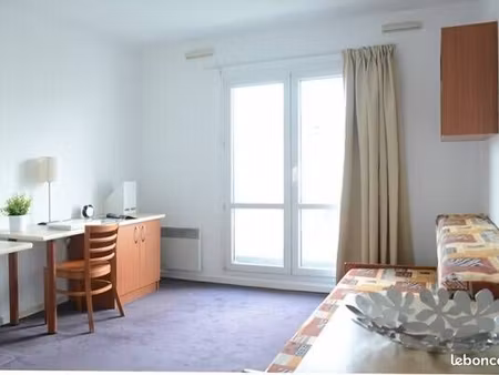 studio 1 pièce 19 m²