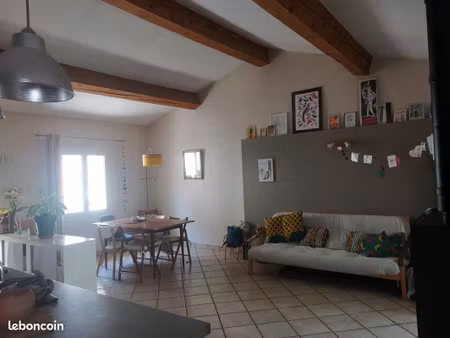 maison avec garage et jardin