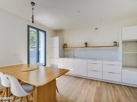 maison 3 chambres parking