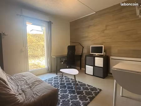 studio meublé pythagore 2
