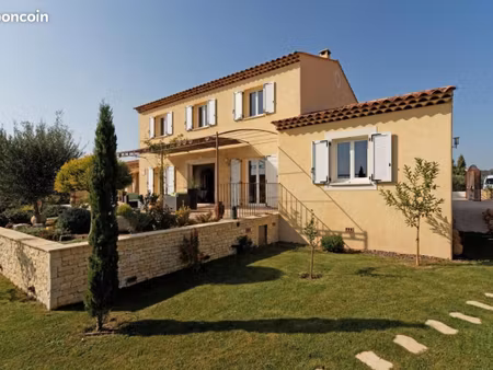 maison 5 pièces 124 m²