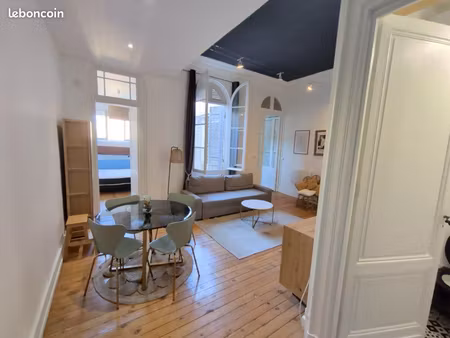 t2 rue notre dame - location août 2026 appartement