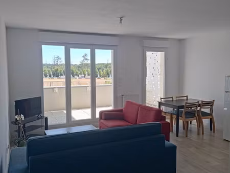 appartement 48 m2 avec terrasse, parking et cave à bain-de-bretagne vue sur le lac