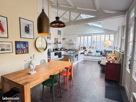 propriété 8 pièces 4 m²