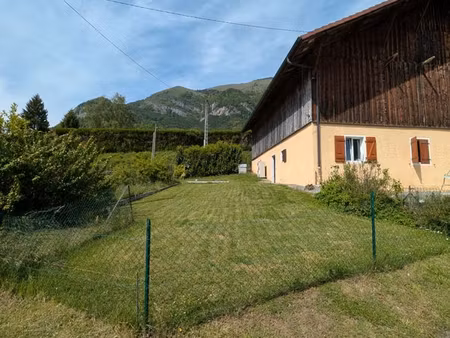 a louer maison + studio