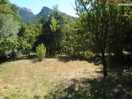 terrain 314 m² plan d aups sainte baume