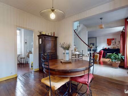 maison 4 chambres 130m² - terrasse/jardin - parking - sous-sol