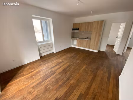 magnifique appartement t4 au calme avec parking