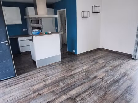 maison - 89m2 - 2 chambres- non meublé