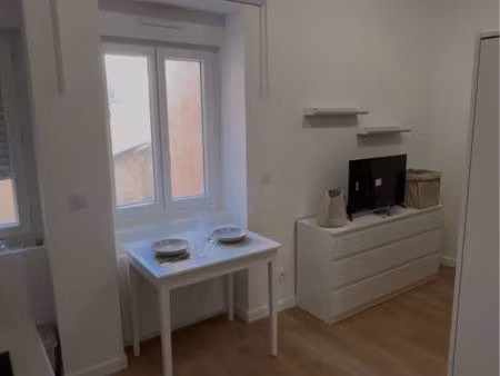 studio 17 m2 - lyon saxe gambetta
